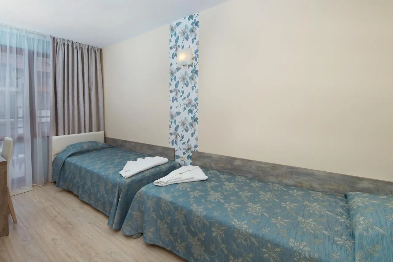 Relax Holiday Complex & Spa Sunny Beach 3*,