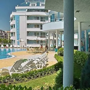 מלון Laguna
