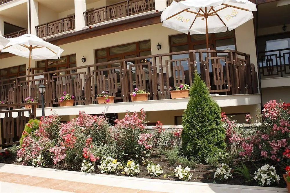 Szálloda Relax Holiday Complex & Spa Napospart